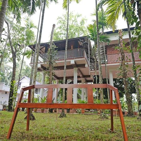 Serenity Villa And Treehouse 帕拉克卡德 外观 照片