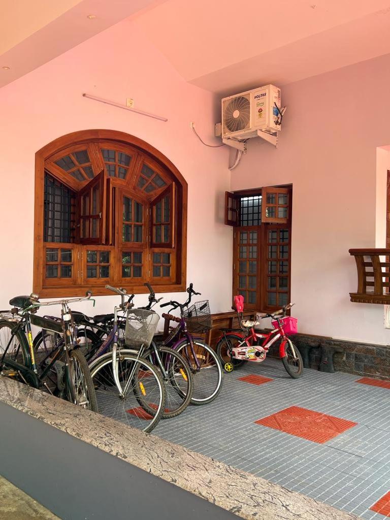 Serenity Villa And Treehouse 帕拉克卡德 外观 照片