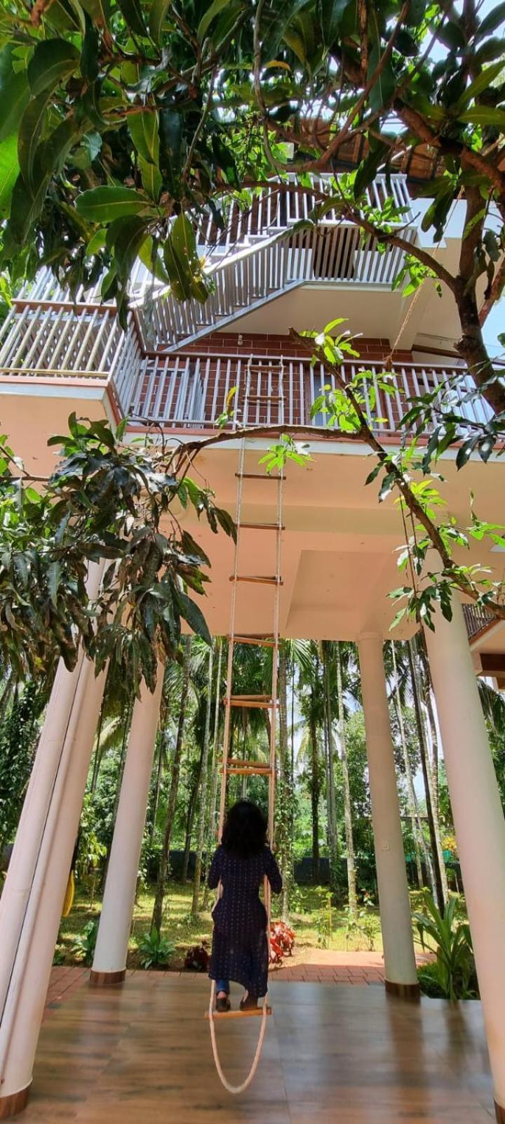 Serenity Villa And Treehouse 帕拉克卡德 外观 照片