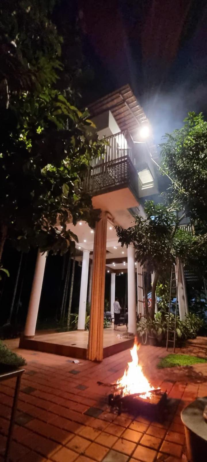Serenity Villa And Treehouse 帕拉克卡德 外观 照片